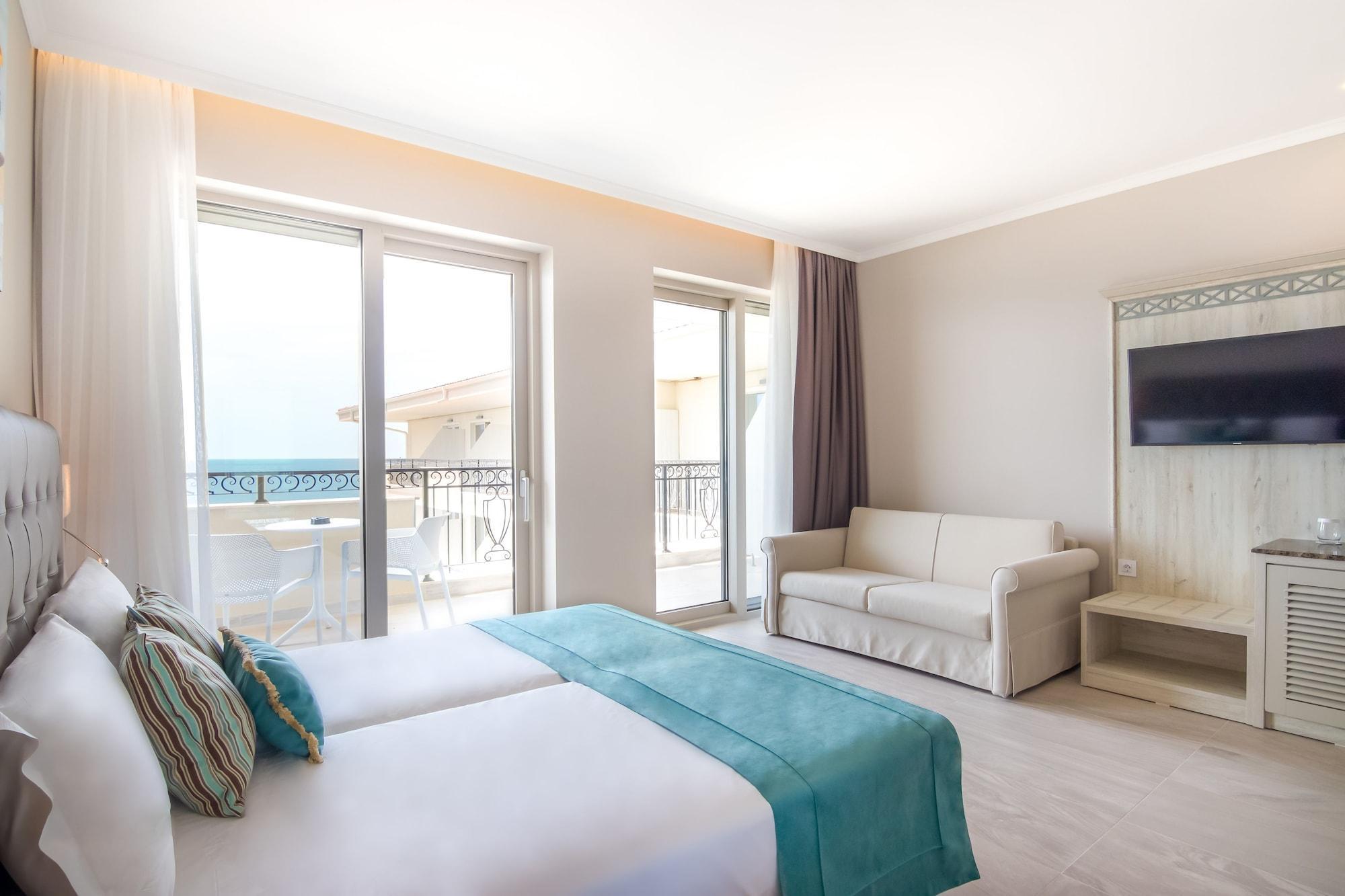 King Maron Wellness Beach Hotel Maroneia  Exterior photo